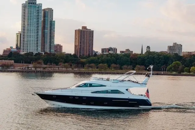 Storybook 2011 Fairline Squadron 65 Yacht For Sale in Milwaukee WI Storybook 2011 Fairline Squadron 65 Yacht For Sale in Milwaukee WI