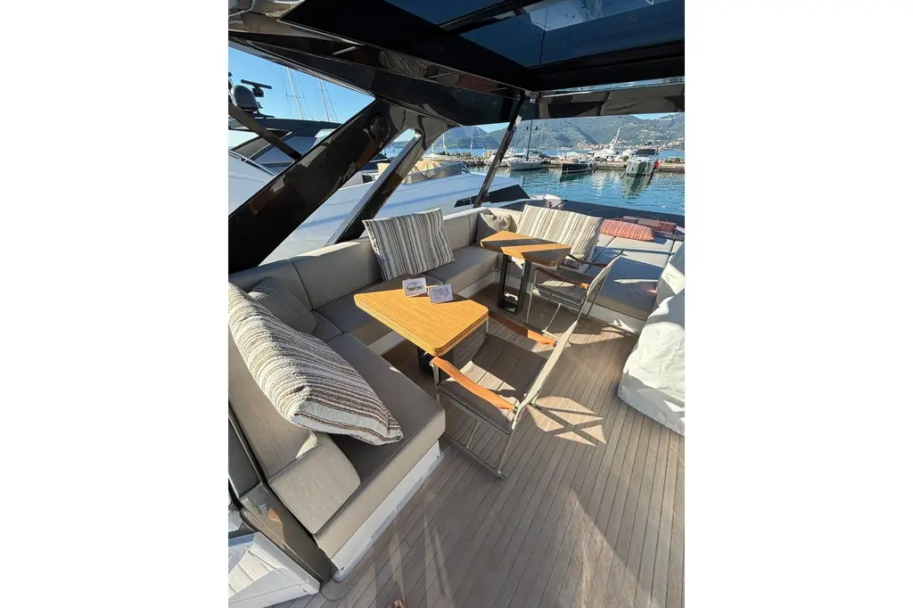2025 Ferretti Yachts 720 Yacht For Sale in La Spezia IT-SP 2025 Ferretti Yachts 720 Yacht For Sale in La Spezia IT-SP