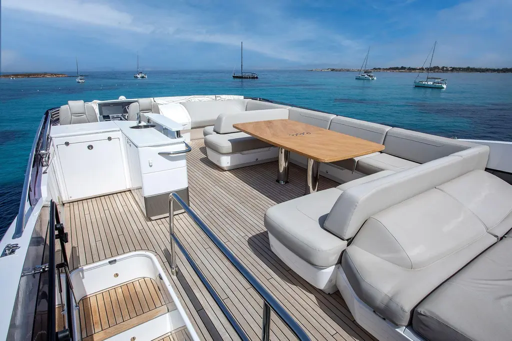 2020 Princess F70 Yacht For Sale in Athens 2020 Princess F70 Yacht For Sale in Athens