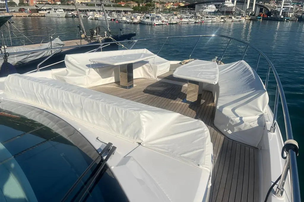 2025 Ferretti Yachts 670 Yacht For Sale in Loano IT-SV 2025 Ferretti Yachts 670 Yacht For Sale in Loano IT-SV