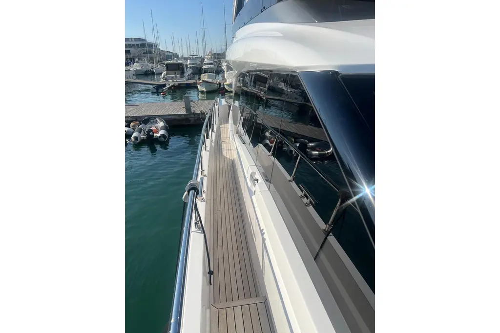 2025 Ferretti Yachts 670 Yacht For Sale in Loano IT-SV 2025 Ferretti Yachts 670 Yacht For Sale in Loano IT-SV