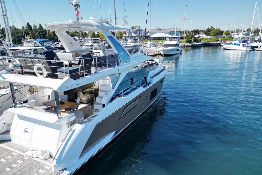 2024 Azimut Fly 60 Yacht For Sale in Mississauga ON 2024 Azimut Fly 60 Yacht For Sale in Mississauga ON