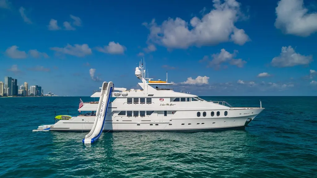 I LOVE THIS BOAT 2002 Christensen Tri Deck Yacht For Sale in Central Beach FL I LOVE THIS BOAT 2002 Christensen Tri Deck Yacht For Sale in Central Beach FL
