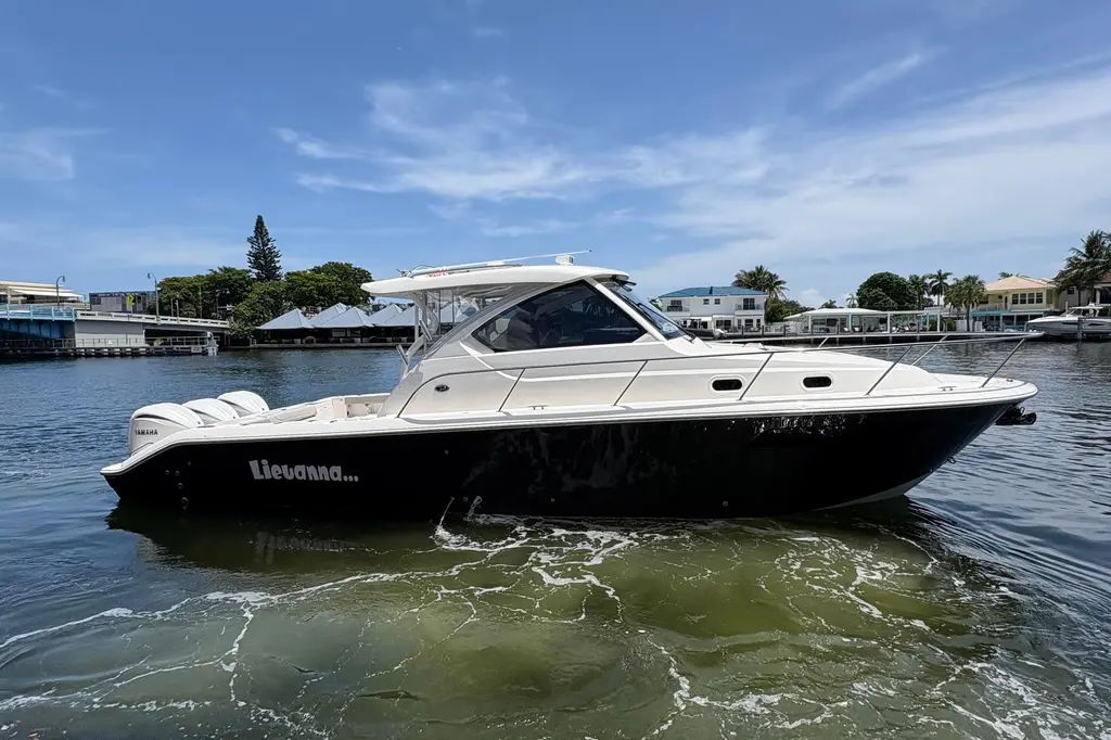 Lieuanna 2024 Pursuit OS 355 Offshore Yacht For Sale in St Thomas Lieuanna 2024 Pursuit OS 355 Offshore Yacht For Sale in St Thomas