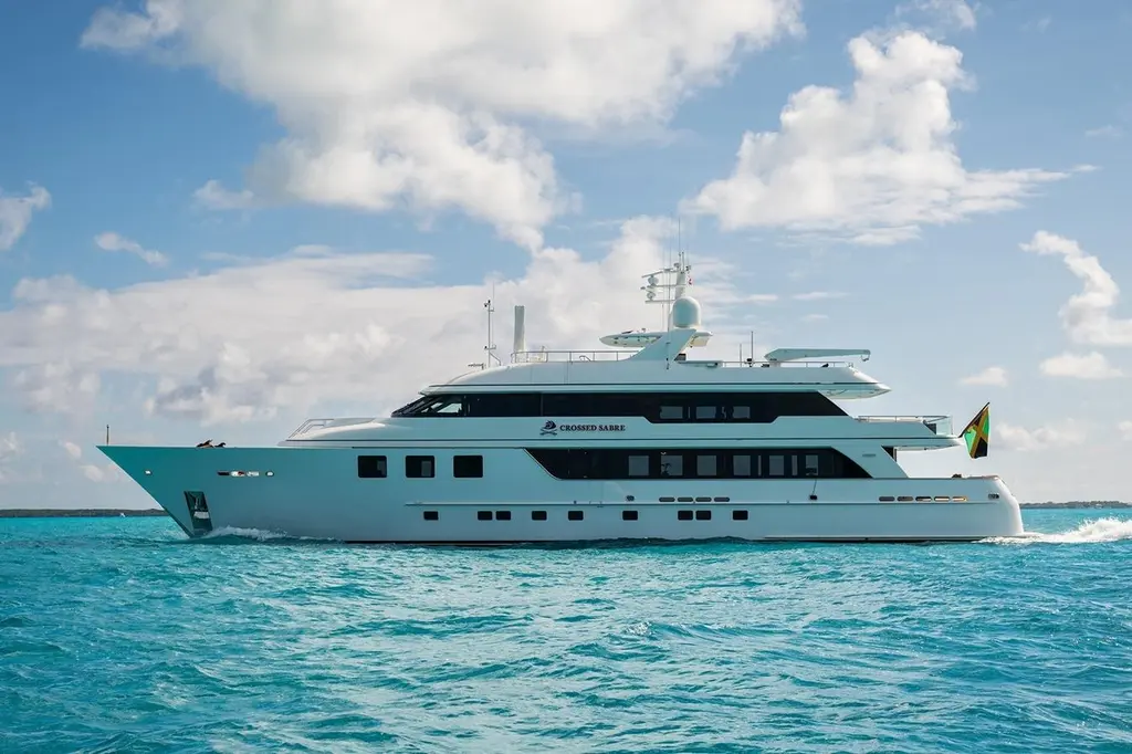 CROSSED SABRE 2006 Burger Trideck Yacht For Sale in Nassau CROSSED SABRE 2006 Burger Trideck Yacht For Sale in Nassau