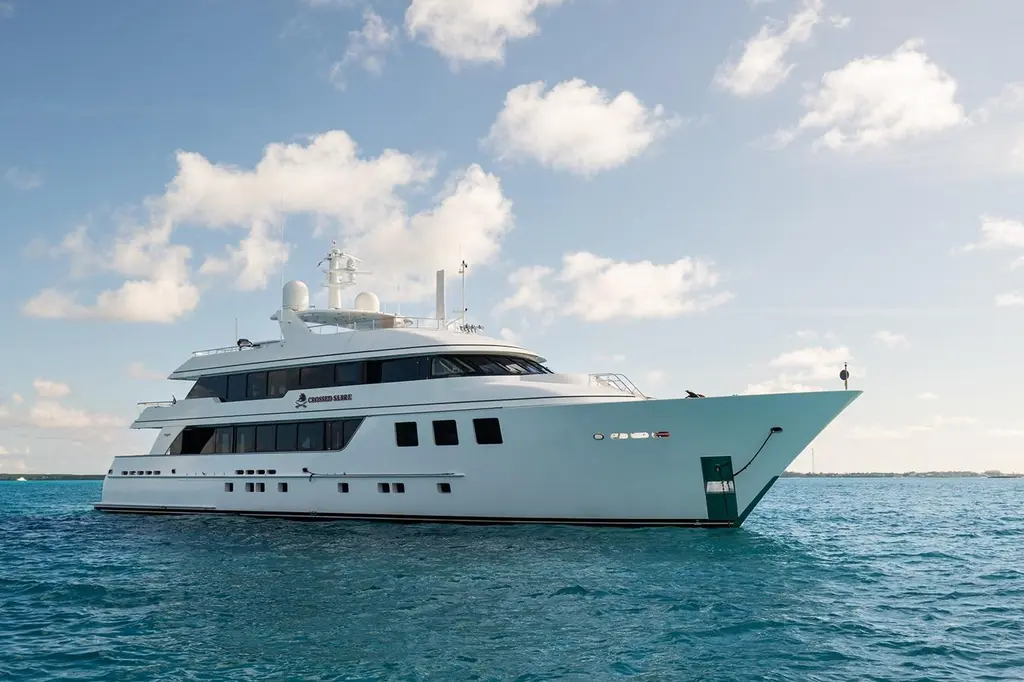 CROSSED SABRE 2006 Burger Trideck Yacht For Sale in Nassau CROSSED SABRE 2006 Burger Trideck Yacht For Sale in Nassau