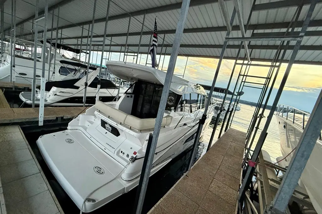 2018 Regal 42 Grande Coupe Yacht For Sale in Austin TX 2018 Regal 42 Grande Coupe Yacht For Sale in Austin TX