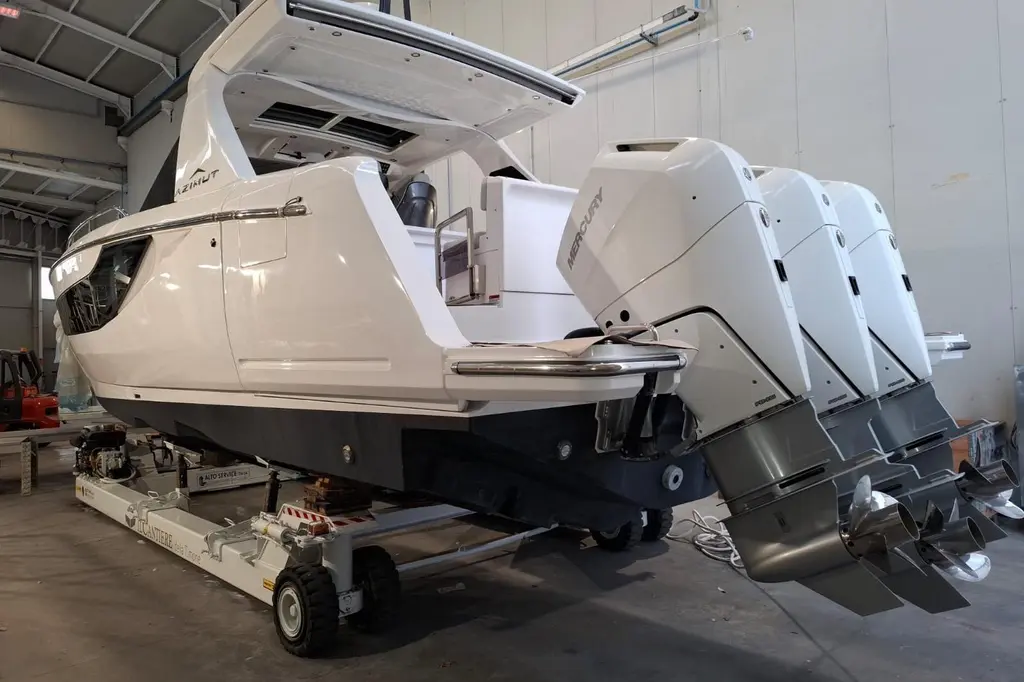 2025 Azimut Verve 42 Yacht For Sale in Nesebar 2025 Azimut Verve 42 Yacht For Sale in Nesebar