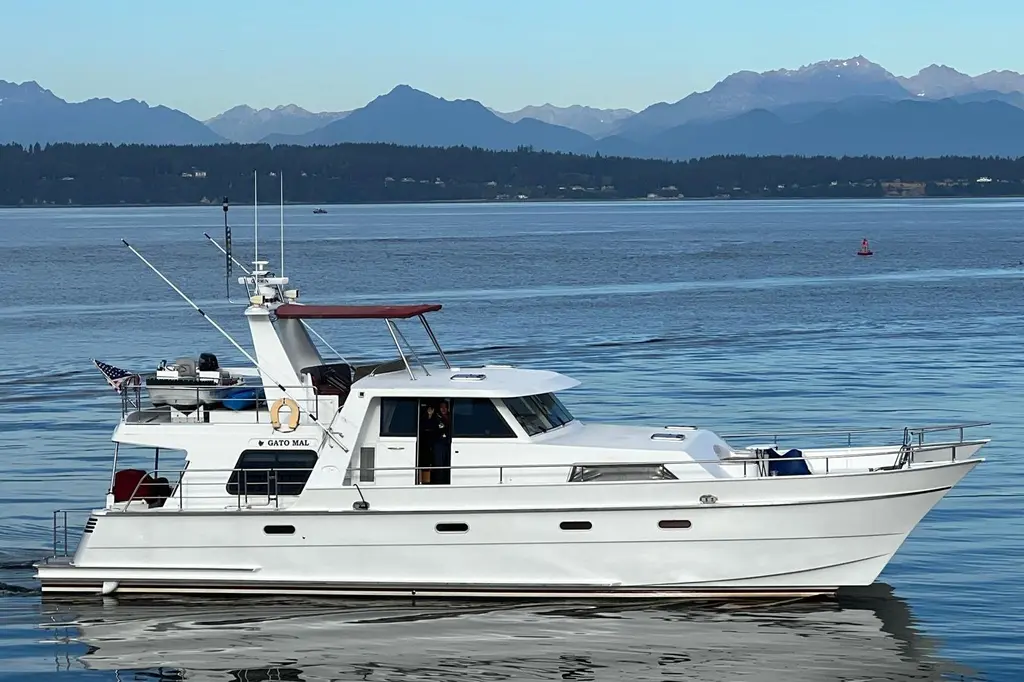Gato Mal 2001 Malcolm Tennant Pachoud Pilothouse Powercat Yacht For Sale in San Jose Gato Mal 2001 Malcolm Tennant Pachoud Pilothouse Powercat Yacht For Sale in San Jose