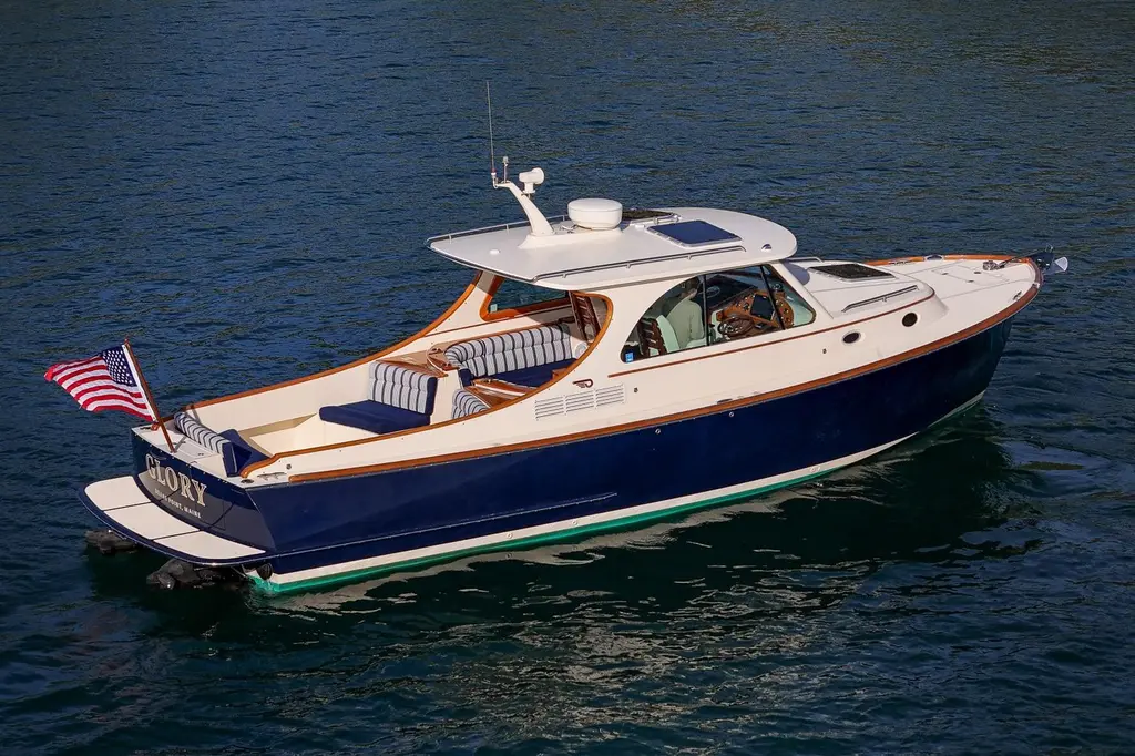 Glory 2013 Hinckley Talaria 34 Yacht For Sale in Southwest Harbor ME Glory 2013 Hinckley Talaria 34 Yacht For Sale in Southwest Harbor ME
