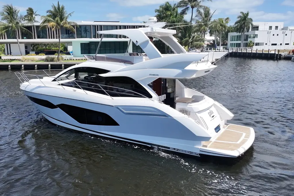 GAIA 2017 Sunseeker Manhattan 52 Yacht For Sale in Pompano Beach FL GAIA 2017 Sunseeker Manhattan 52 Yacht For Sale in Pompano Beach FL