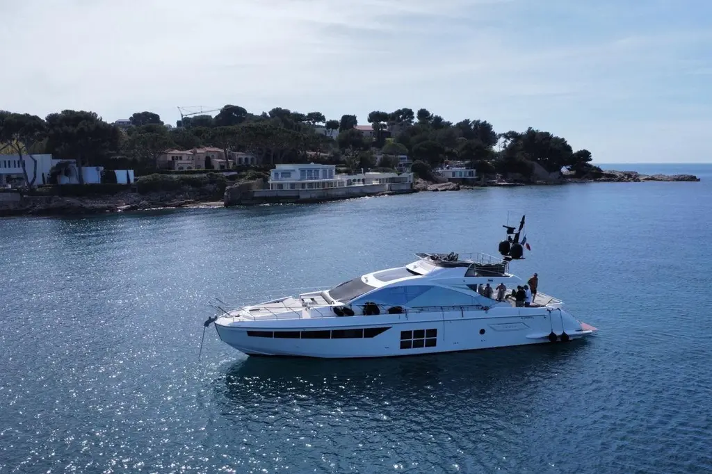 INES 2020 Azimut S7 Yacht For Sale in Cannes INES 2020 Azimut S7 Yacht For Sale in Cannes