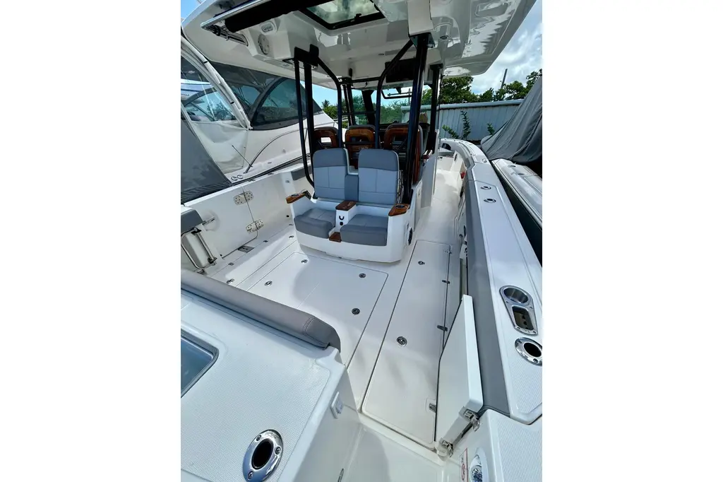 2023 Boston Whaler 360 Outrage Yacht For Sale in Fajardo 2023 Boston Whaler 360 Outrage Yacht For Sale in Fajardo