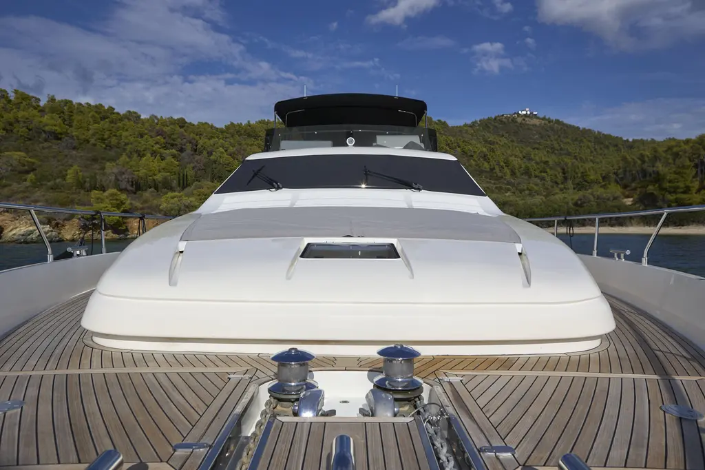  2004 Ferretti Yachts 680 Yacht For Sale in Athens 