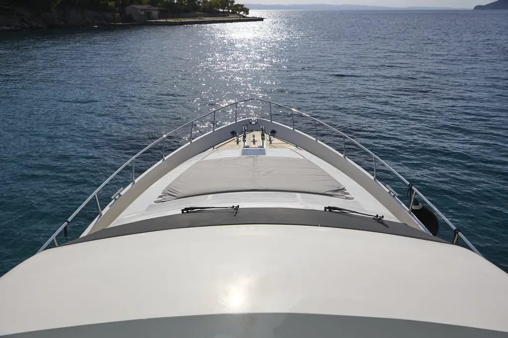  2004 Ferretti Yachts 680 Yacht For Sale in Athens 