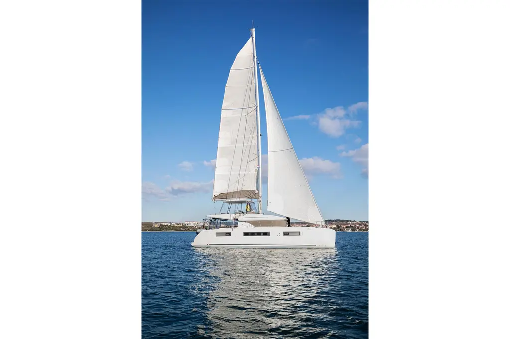 ALIANA 2022 Lagoon 50 Yacht For Sale in Pula 