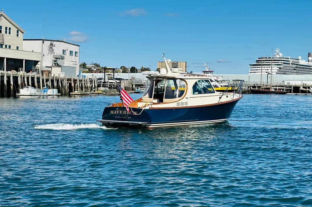 MAVERICK 2012 Hinckley Picnic Boat MKIII Yacht For Sale in Portland ME MAVERICK 2012 Hinckley Picnic Boat MKIII Yacht For Sale in Portland ME