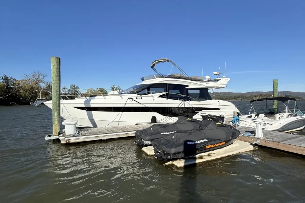 2018 Galeon 500 Fly Yacht For Sale in Huntington NY 2018 Galeon 500 Fly Yacht For Sale in Huntington NY