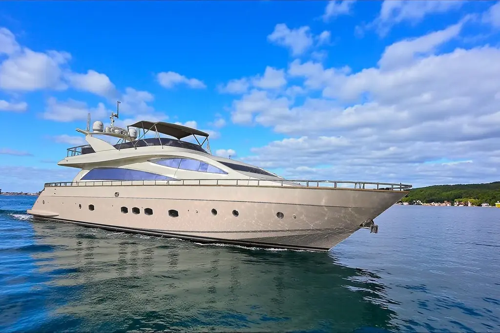 2010 PerMare Amer 92 Yacht For Sale in Trieste IT-TS 2010 PerMare Amer 92 Yacht For Sale in Trieste IT-TS