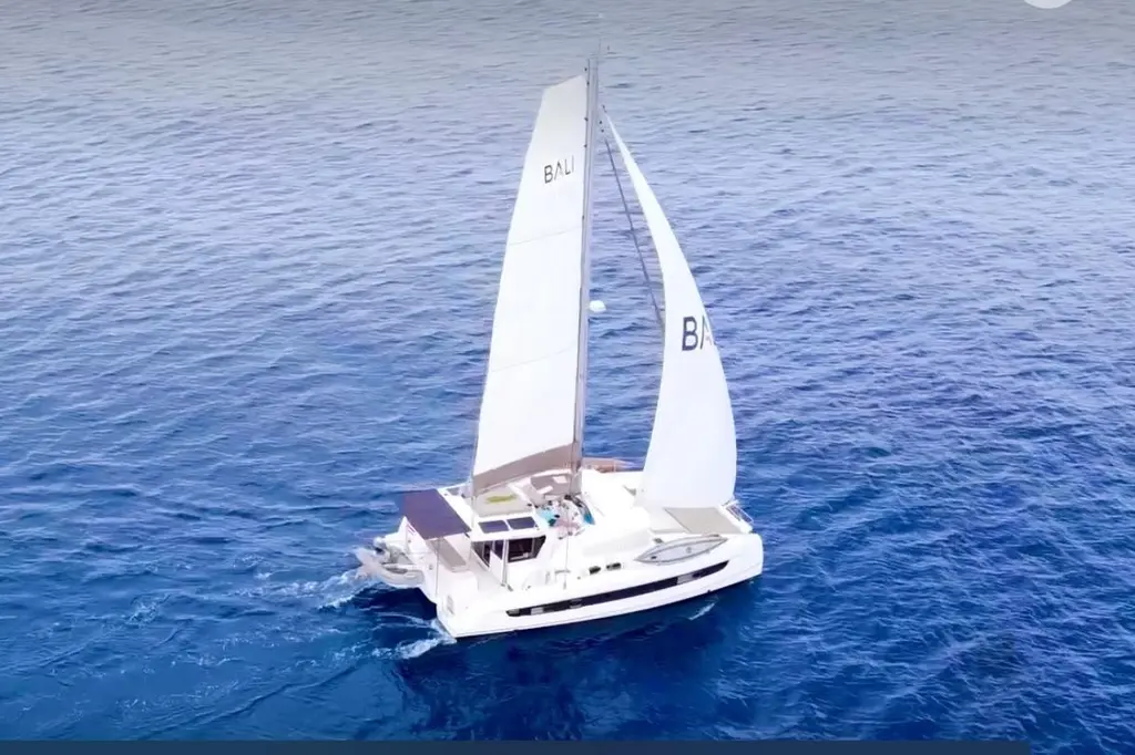 Isthmus Breeze 2023 Bali 4.2 Yacht For Sale in Oxford MD Isthmus Breeze 2023 Bali 4.2 Yacht For Sale in Oxford MD