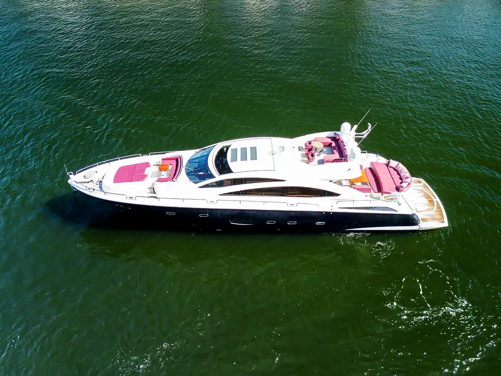 2013 Sunseeker Predator 84 Yacht For Sale in Aventura FL 2013 Sunseeker Predator 84 Yacht For Sale in Aventura FL