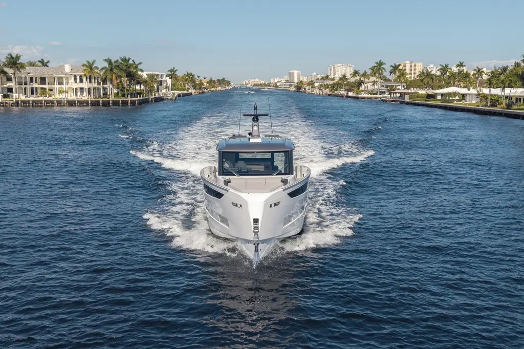 2025 Azimut Seadeck 6 Yacht For Sale in Fort Lauderdale FL 2025 Azimut Seadeck 6 Yacht For Sale in Fort Lauderdale FL