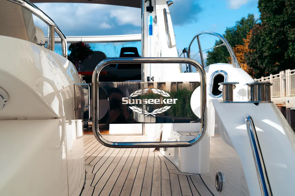 2014 Sunseeker Predator 60 Yacht For Sale in Chicago IL 2014 Sunseeker Predator 60 Yacht For Sale in Chicago IL