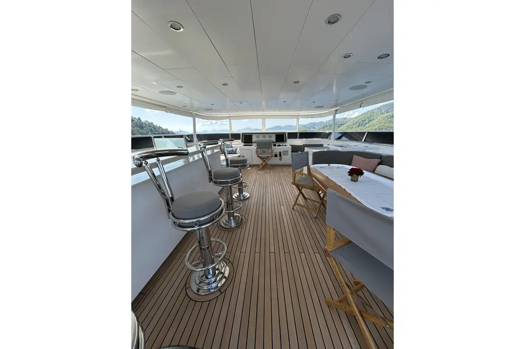 2011 90 Yacht For Sale in Kotor 2011 90 Yacht For Sale in Kotor