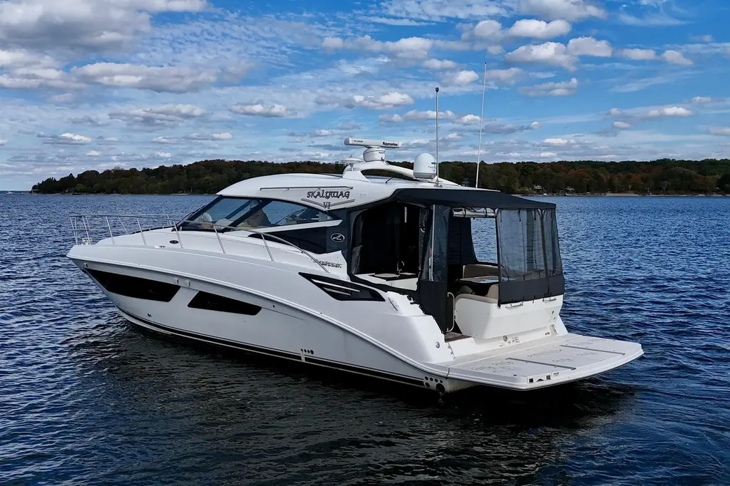 SKALYWAG VI 2015 Sea Ray 470 Sundancer Yacht For Sale in Midland ON SKALYWAG VI 2015 Sea Ray 470 Sundancer Yacht For Sale in Midland ON