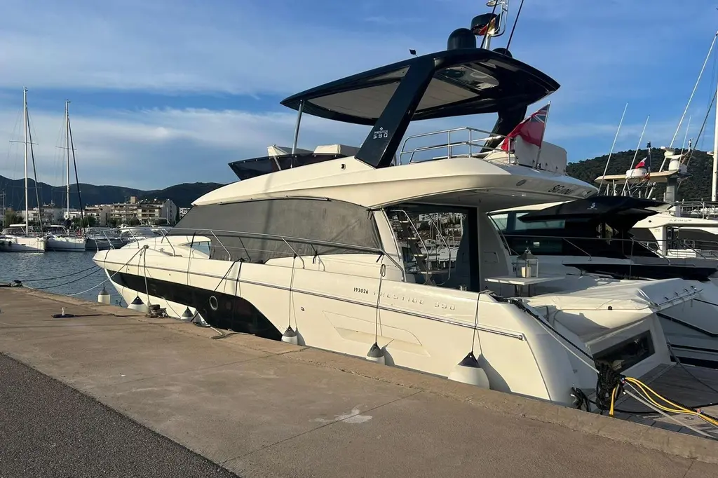 2023 Prestige 590 Yacht For Sale in Empuriabrava ES-GI 2023 Prestige 590 Yacht For Sale in Empuriabrava ES-GI