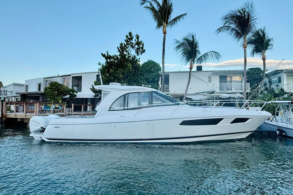 2021 Intrepid 410 Evolution Yacht For Sale in Miami Beach FL 2021 Intrepid 410 Evolution Yacht For Sale in Miami Beach FL