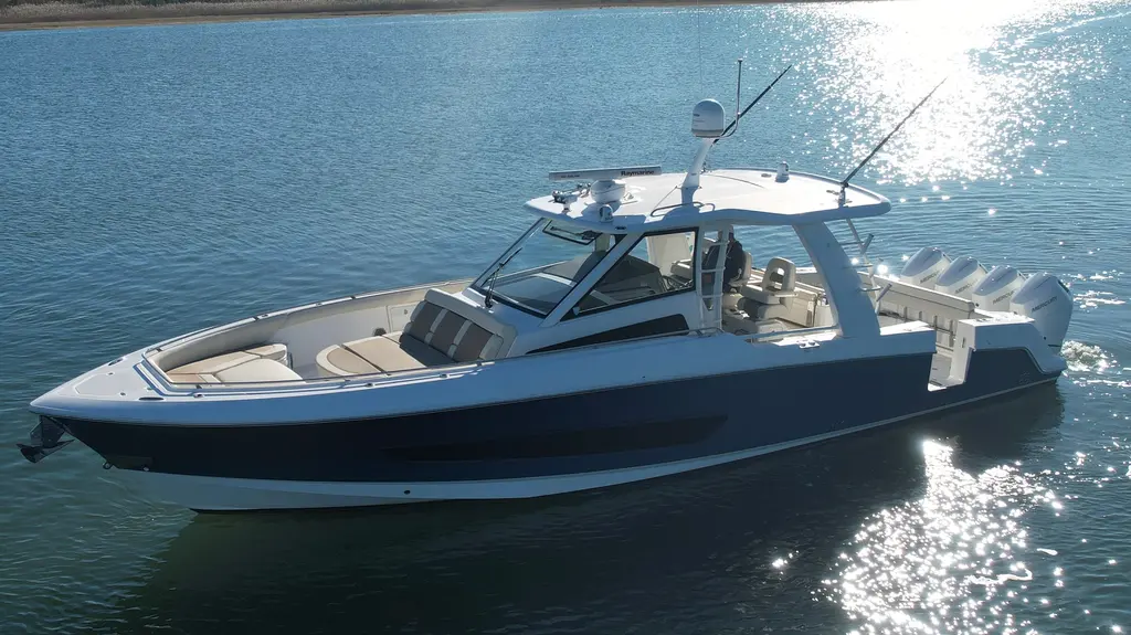 2017 Boston Whaler 420 Outrage Yacht For Sale in Freeport NY 2017 Boston Whaler 420 Outrage Yacht For Sale in Freeport NY