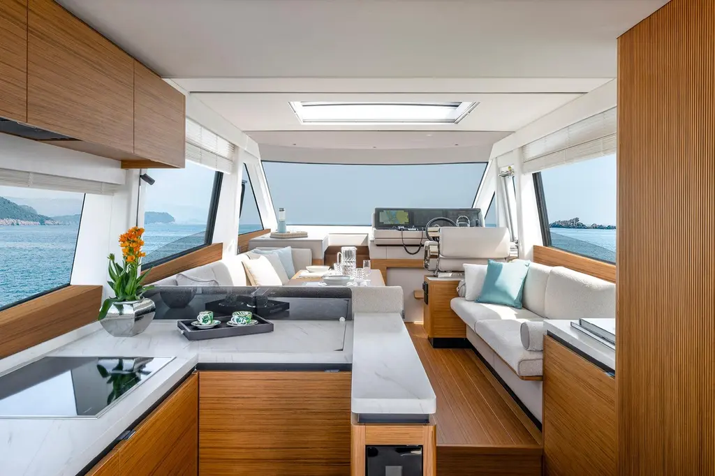 2025 60 Coupe Yacht For Sale in Rome IT-RM 2025 60 Coupe Yacht For Sale in Rome IT-RM