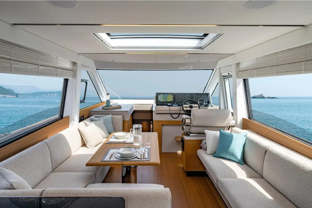 2025 60 Coupe Yacht For Sale in Rome IT-RM 2025 60 Coupe Yacht For Sale in Rome IT-RM