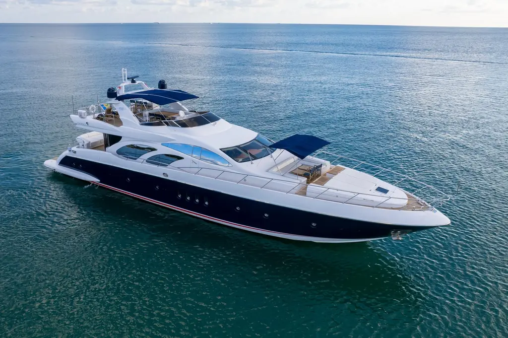 2006 Azimut 98 Leonardo Yacht For Sale in Miami FL 2006 Azimut 98 Leonardo Yacht For Sale in Miami FL