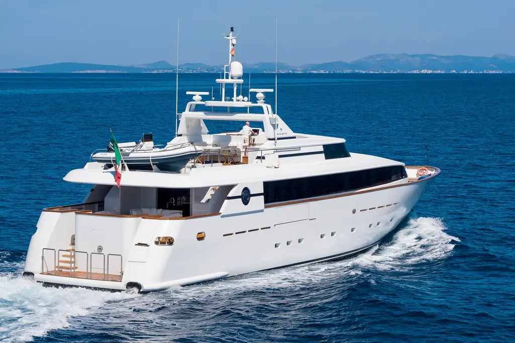 claudia berruto 2001 Baglietto 32 D Yacht For Sale in SAVONA IT-SV claudia berruto 2001 Baglietto 32 D Yacht For Sale in SAVONA IT-SV