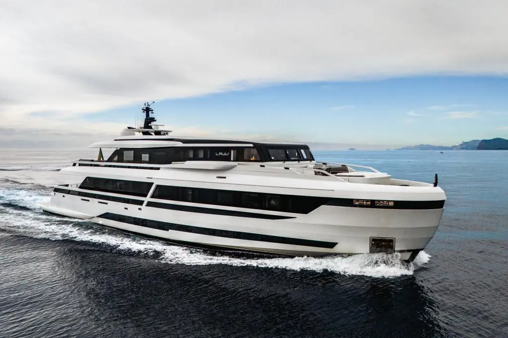 LAUL 2019 Extra Yachts 130 Alloy Yacht For Sale in Bandol 83 LAUL 2019 Extra Yachts 130 Alloy Yacht For Sale in Bandol 83