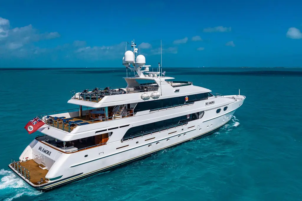 AMORE 2005 Christensen Motor Yacht Yacht For Sale in Monterey CA AMORE 2005 Christensen Motor Yacht Yacht For Sale in Monterey CA