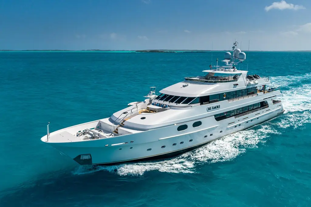 AMORE 2005 Christensen Motor Yacht Yacht For Sale in Monterey CA AMORE 2005 Christensen Motor Yacht Yacht For Sale in Monterey CA