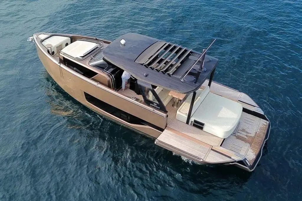 2021 Cranchi A46 Luxury Tender Yacht For Sale in Empuriabrava ES-GI 2021 Cranchi A46 Luxury Tender Yacht For Sale in Empuriabrava ES-GI
