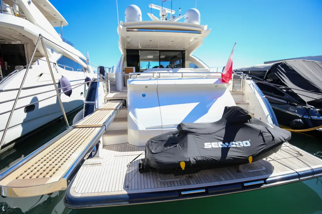 2013 Princess V72 Yacht For Sale in Athens 2013 Princess V72 Yacht For Sale in Athens