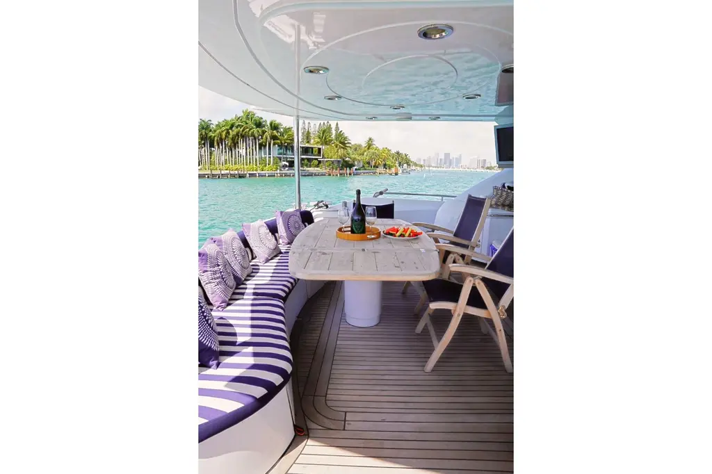 ALAINA 2003 Sunseeker 82 Yacht Yacht For Sale in Miami Beach FL ALAINA 2003 Sunseeker 82 Yacht Yacht For Sale in Miami Beach FL