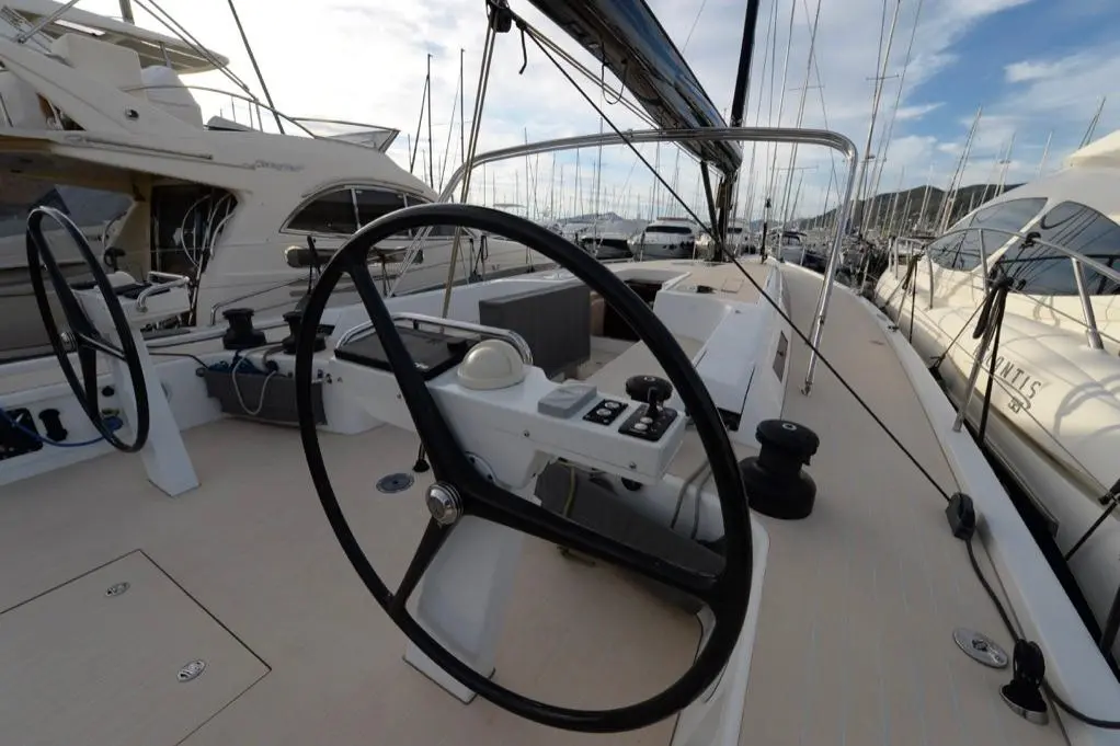 2019 Solaris 50 Yacht For Sale in Lavagna IT-GE 2019 Solaris 50 Yacht For Sale in Lavagna IT-GE