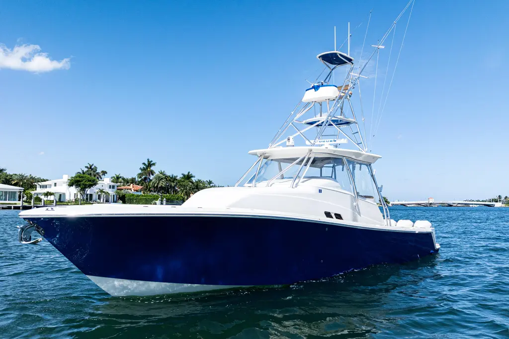 2016 SeaVee 430 Fisharound Yacht For Sale in Fort Lauderdale FL 2016 SeaVee 430 Fisharound Yacht For Sale in Fort Lauderdale FL