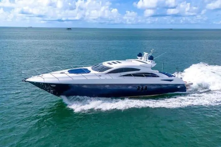 2006 Sunseeker Predator 72 Yacht For Sale in Cancún 2006 Sunseeker Predator 72 Yacht For Sale in Cancún