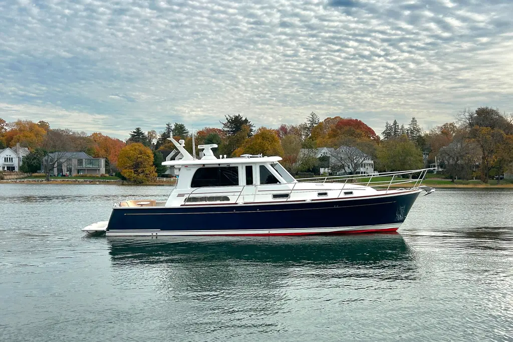 2017 Sabre 42 Salon Express Yacht For Sale in Cos Cob CT 2017 Sabre 42 Salon Express Yacht For Sale in Cos Cob CT