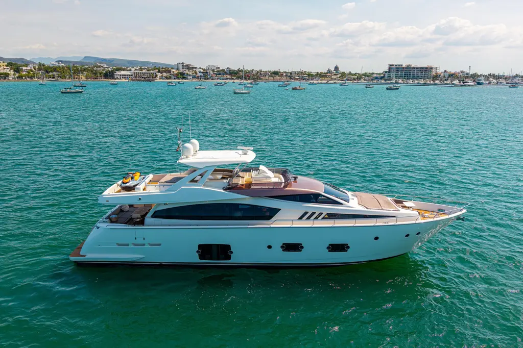 PAPAITO 2013 Ferretti Yachts 800 Yacht For Sale in La Paz PAPAITO 2013 Ferretti Yachts 800 Yacht For Sale in La Paz