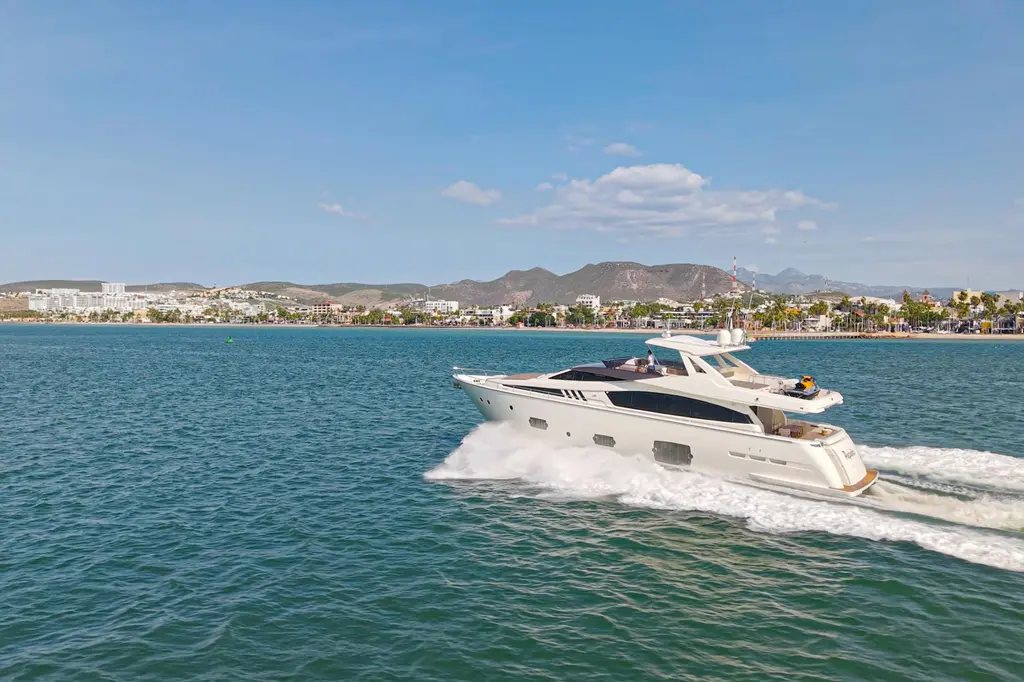 PAPAITO 2013 Ferretti Yachts 800 Yacht For Sale in La Paz PAPAITO 2013 Ferretti Yachts 800 Yacht For Sale in La Paz