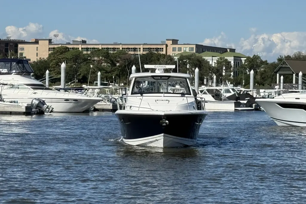 Seaquel 2026 Pursuit OS 355 Offshore Yacht For Sale in Charleston SC Seaquel 2026 Pursuit OS 355 Offshore Yacht For Sale in Charleston SC