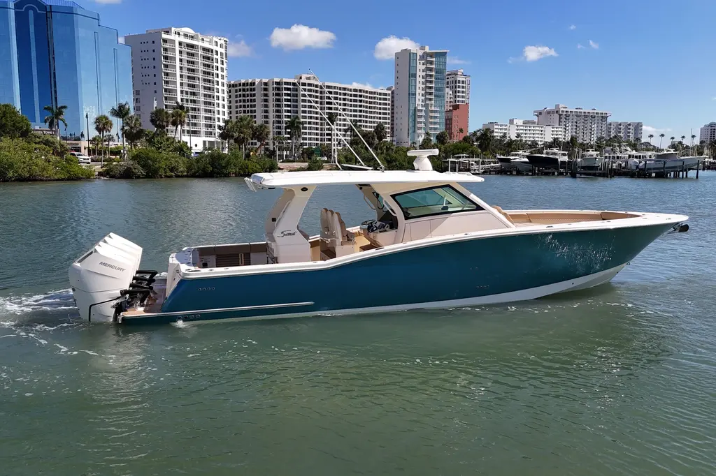 Perfect Season 2024 Scout 425 LXF Yacht For Sale in Osprey FL Perfect Season 2024 Scout 425 LXF Yacht For Sale in Osprey FL